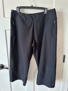 Lucy Black Active Capri with Orange Accent